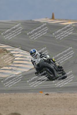 media/Sep-21-2025-Race Pace (Sun) [[98bf33ef95]]/Non Verified/1-Turns 9 and 10 (8am)/